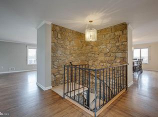 9275 Lees Ridge Rd, Warrenton, VA 20186