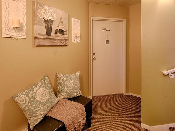 4th image of 5998 Chasewood Pkwy APT 001