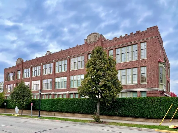 523 East Ave Unit 211, Red Wing, MN 55066