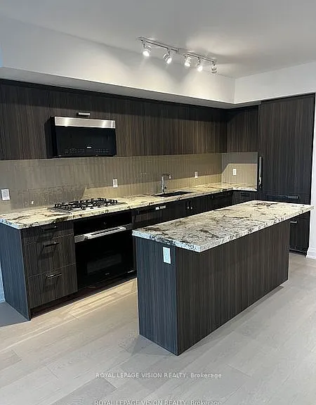 505 Glencairn Ave #328 — Photo 3