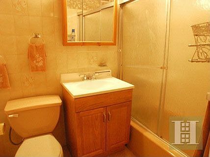 2nd image of 601 Kappock St APT 3G