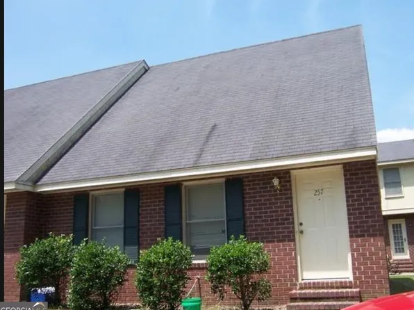 230 Lanier Dr #257-262, Statesboro, GA 30458