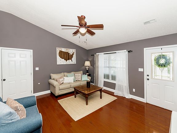 2nd image of 4020 Kingdom Ln