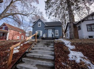 4224 Girard Ave N, Minneapolis, MN 55412