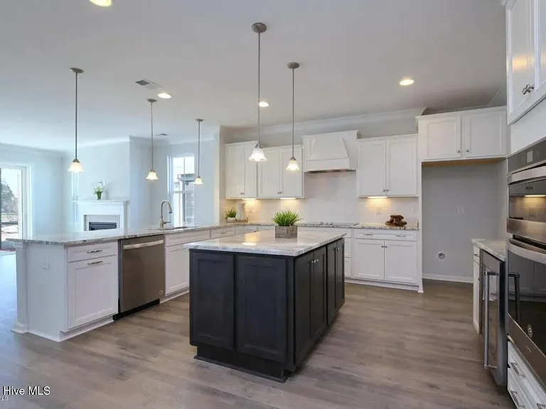 9103 Devaun Park Blvd — Photo 9