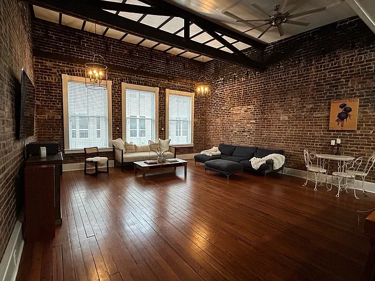 20 W Oglethorpe Ave #C — Photo 5