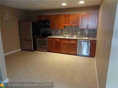 1st image of 6120 SW 48th Ct APT 4