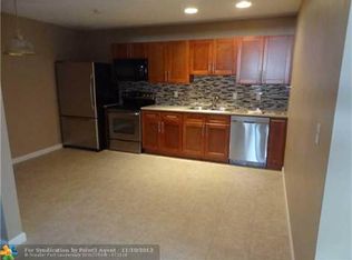 6120 SW 48th Ct APT 4, Davie, FL 33314