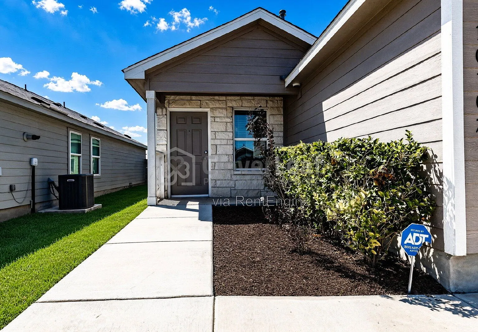 4 bed, 2.0 bath, 1625 sqft, $1,647 — Photo 4