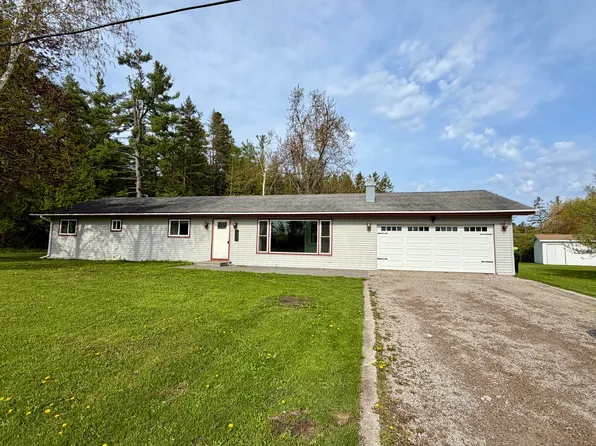 602 Garfield Ave, Cheboygan, MI 49721