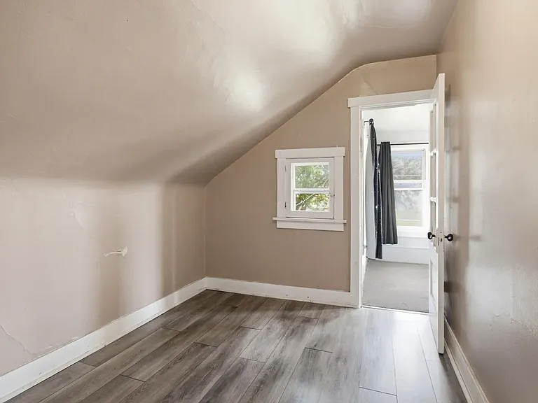 1614-1616 Prospect St #1614 — Photo 16