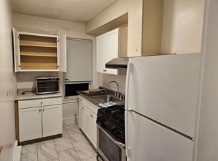 111 Glenwood St APT 2L, Malden, MA 02148