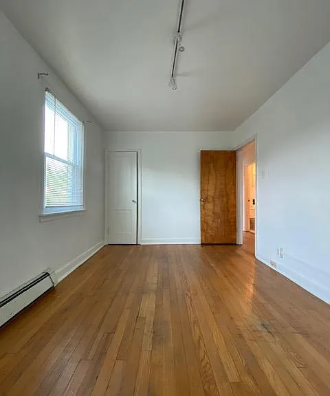 656 W Park Ln #2 — Photo 11