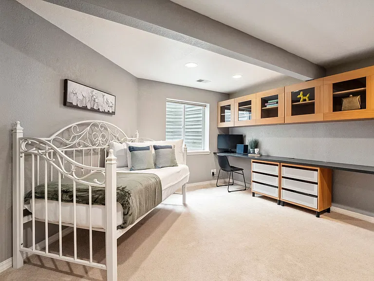 6714 Antigua Dr #38 — Photo 2