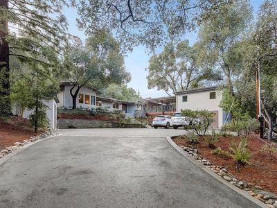 150 Fawn Ln, Portola Valley, CA, 94028