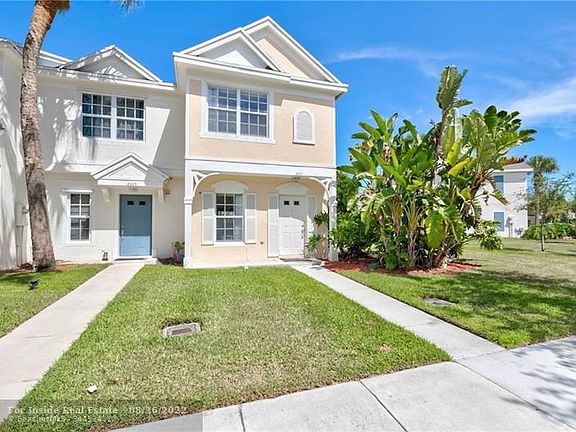 2nd image of 8231 San Carlos Cir