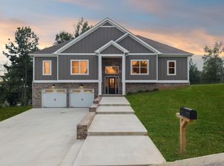 165 Blue Sky Dr, Dayton, TN 37321