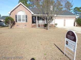 3914 Polk Dr, Hope Mills, NC 28348