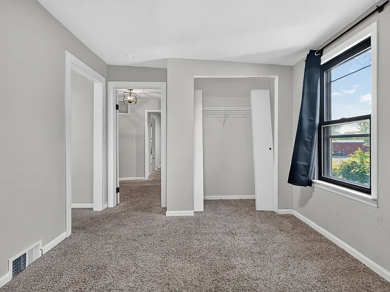7945 W 91st St — Photo 17