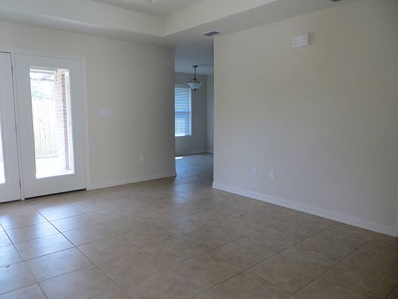 2nd image of 674 N Central Ave APT H