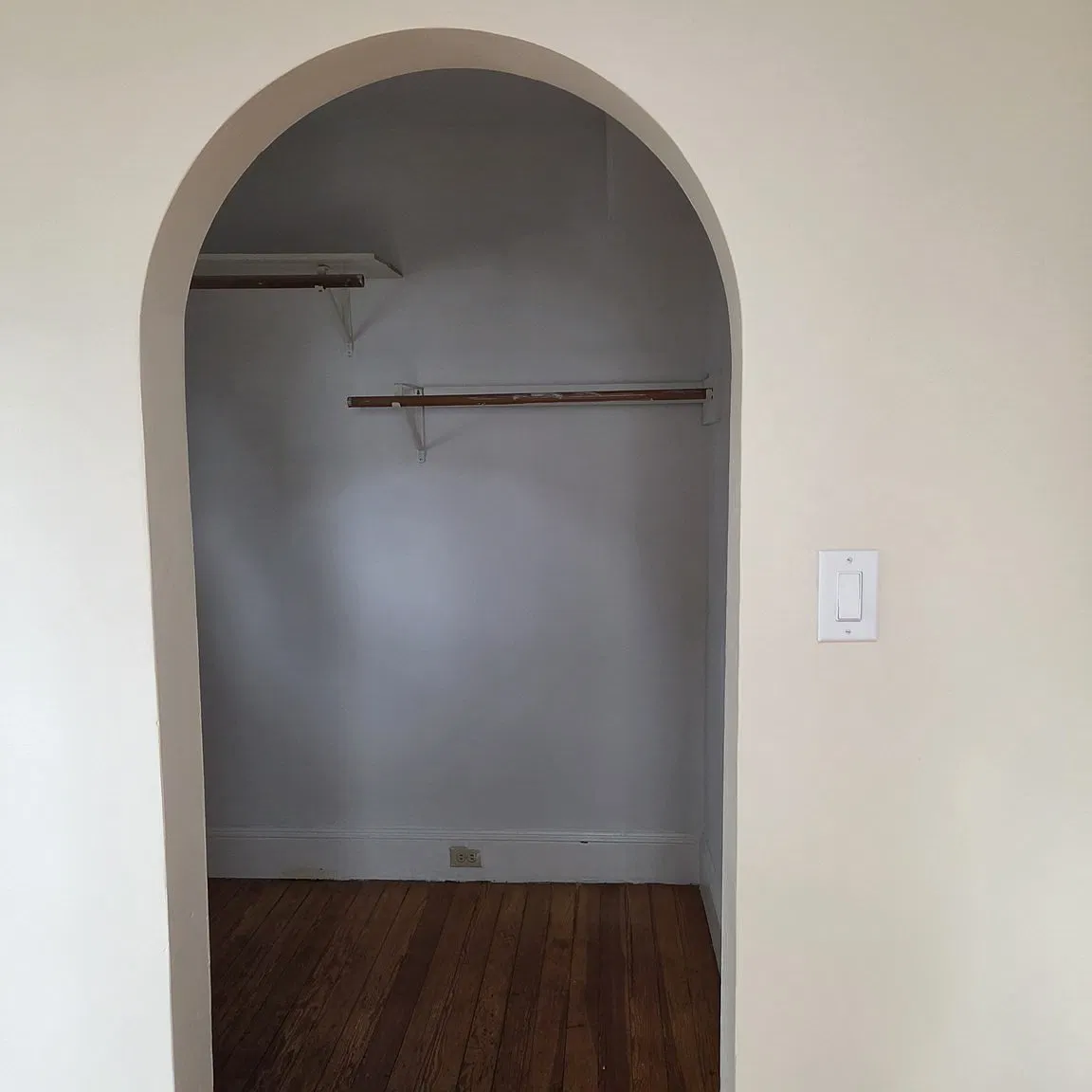 26 Fairview St — Photo 3