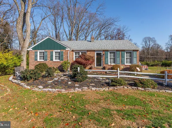 129 E Hilltop Rd W, West Chester, PA 19382