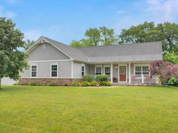 317 Appletree LANE, Eagle, WI 53119