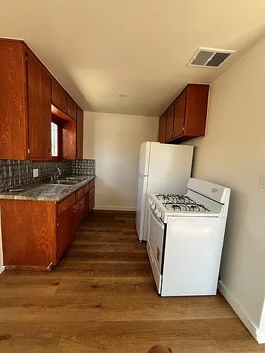 Floor plan 2 Bedroom. 1 Bath. 0 Half