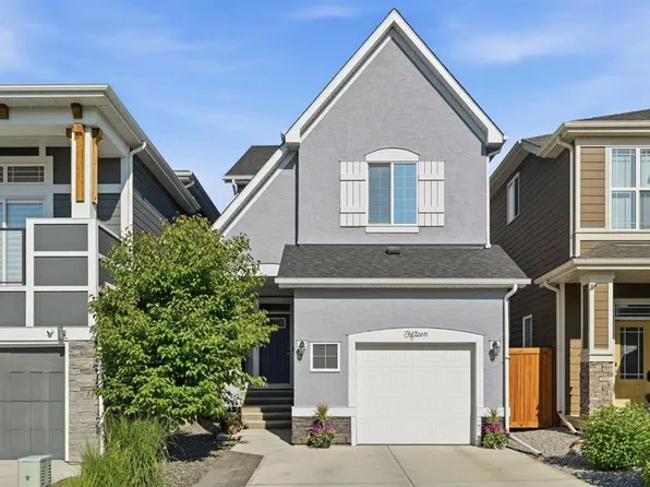 15 Cranbrook Ter SE, Calgary, AB T3M 2X6