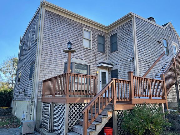 4th image of 209 Court St #A