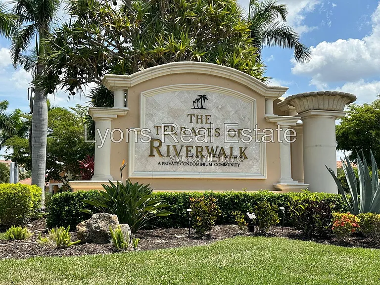 8341 Whiskey Preserve Cir #522 — Photo 2