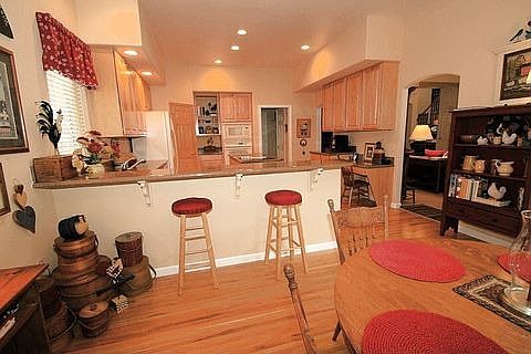 3 Beds 4 Baths Main Floor Master