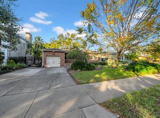 2905 W Fountain Blvd, Tampa, FL 33609