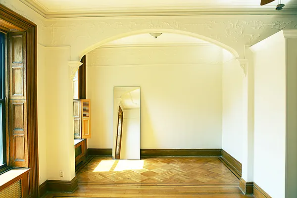 Rented by Chris Stewart, LREB | media 34