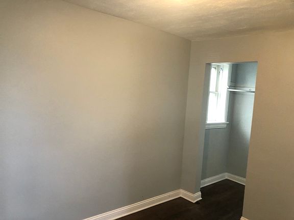 4th image of 4445 S Saint Louis Ave