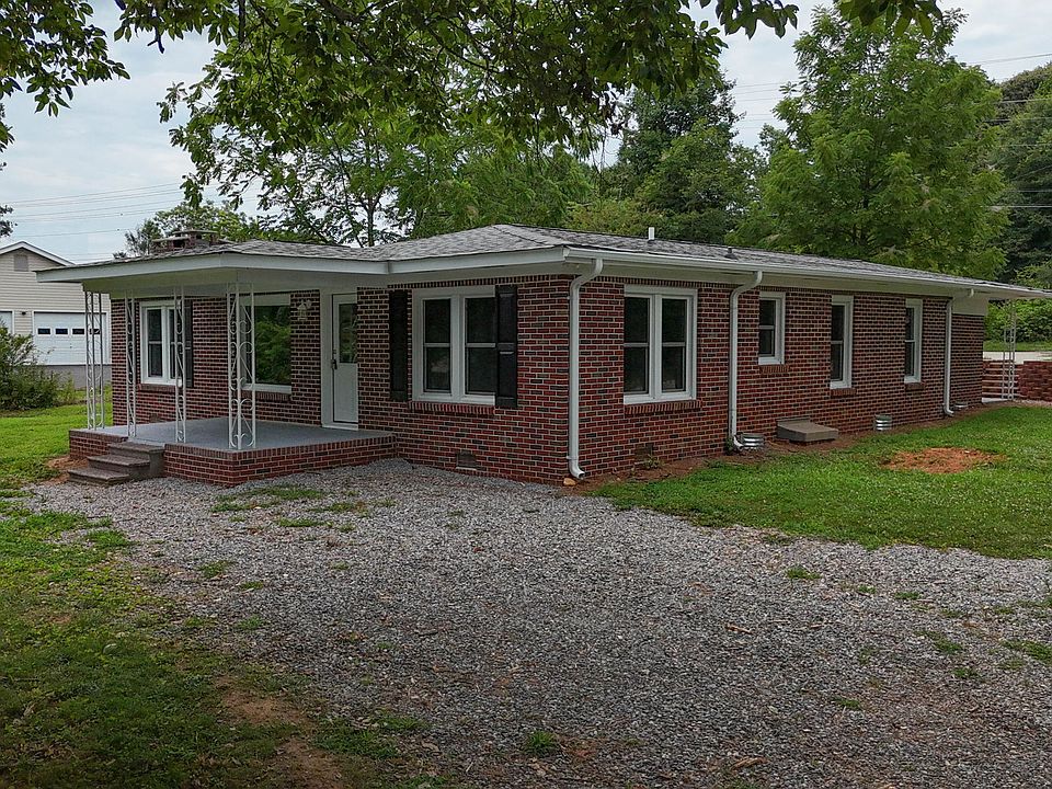 1st image of 2292 Blacksnake Rd