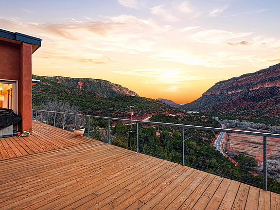 2nd image of 1111 Madrid Rd