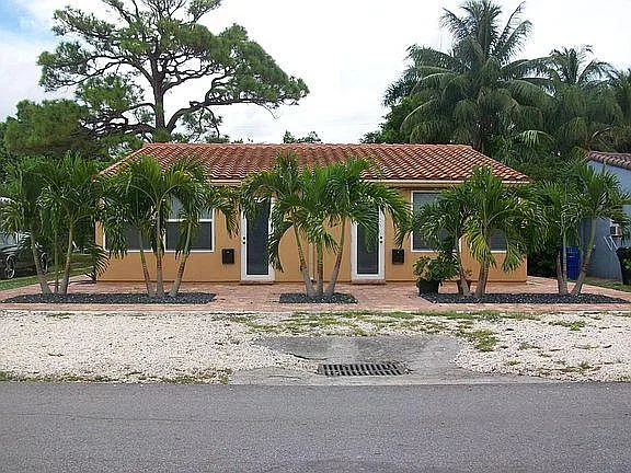 1 bed, 600 sqft, $1,750 — Photo 2