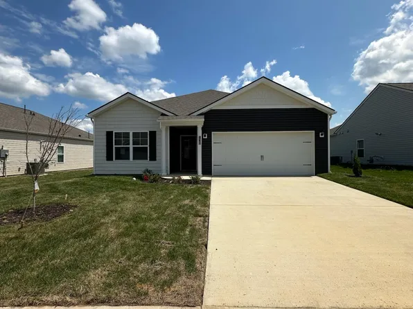 138 Tanasqui Dr, Johnson City, TN 37604