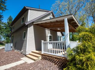 4005 Round Top Rd, Murrysville, PA 15668