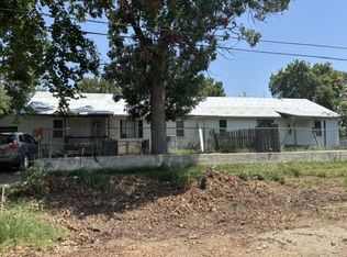 1844-1908 N 5th St, Salina, KS 67401