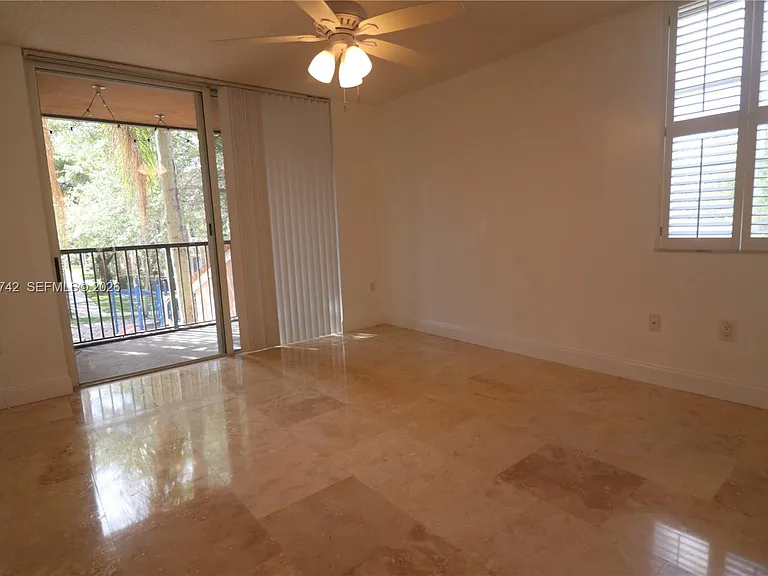 4836 N State Road 7 #5207 — Photo 12
