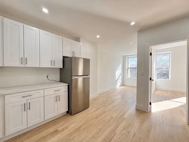 1588 Eastern Pkwy #1D — Photo 9