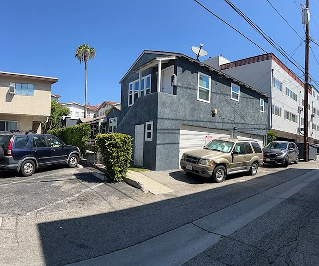 452 E Angeleno Ave #452 — Photo 1