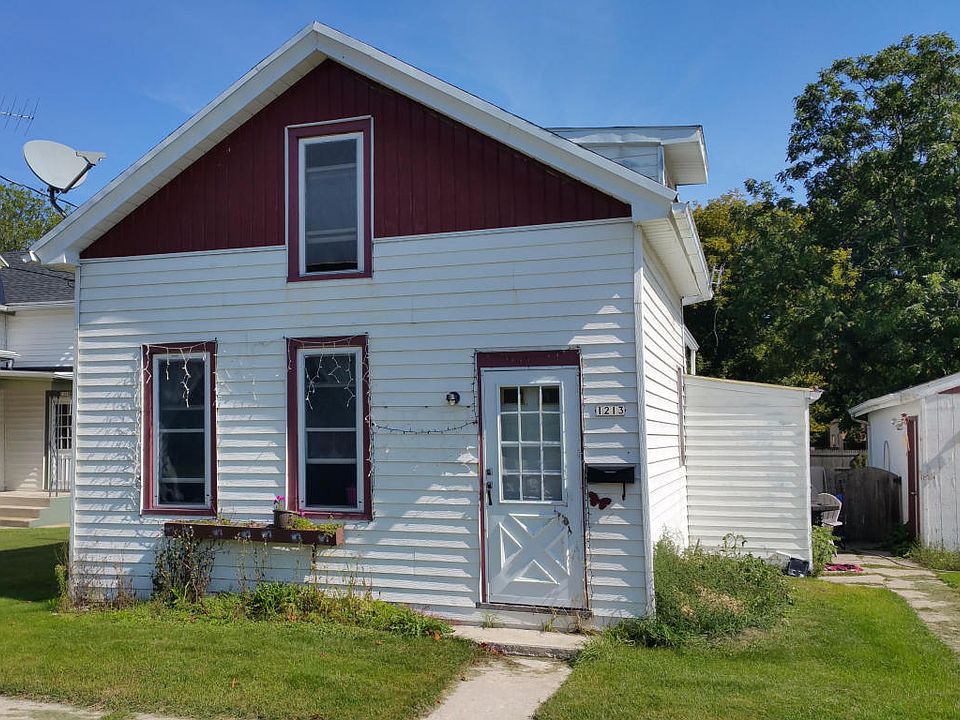 2nd image of 1213 S 11th St