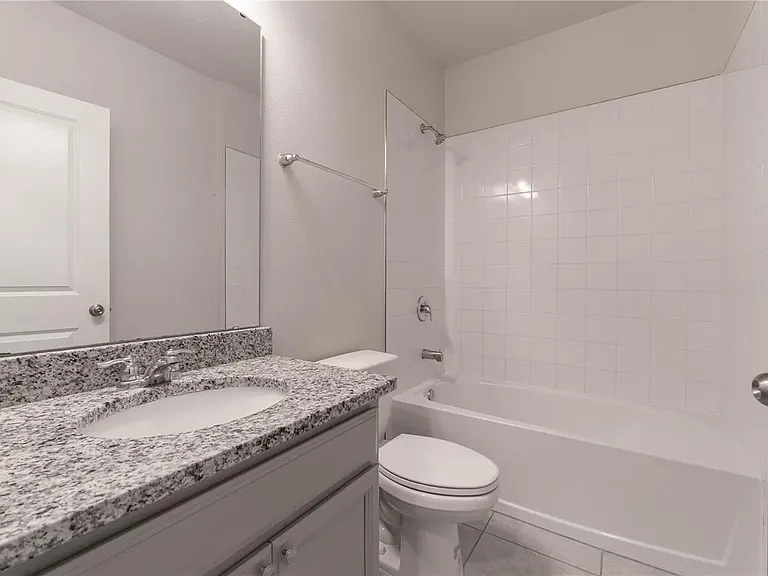 515 Taft Dr — Photo 9