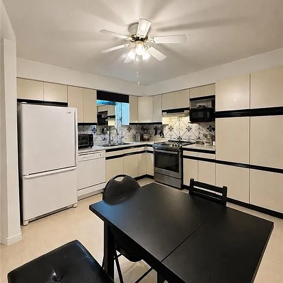 440 Durham St W #210 — Photo 11