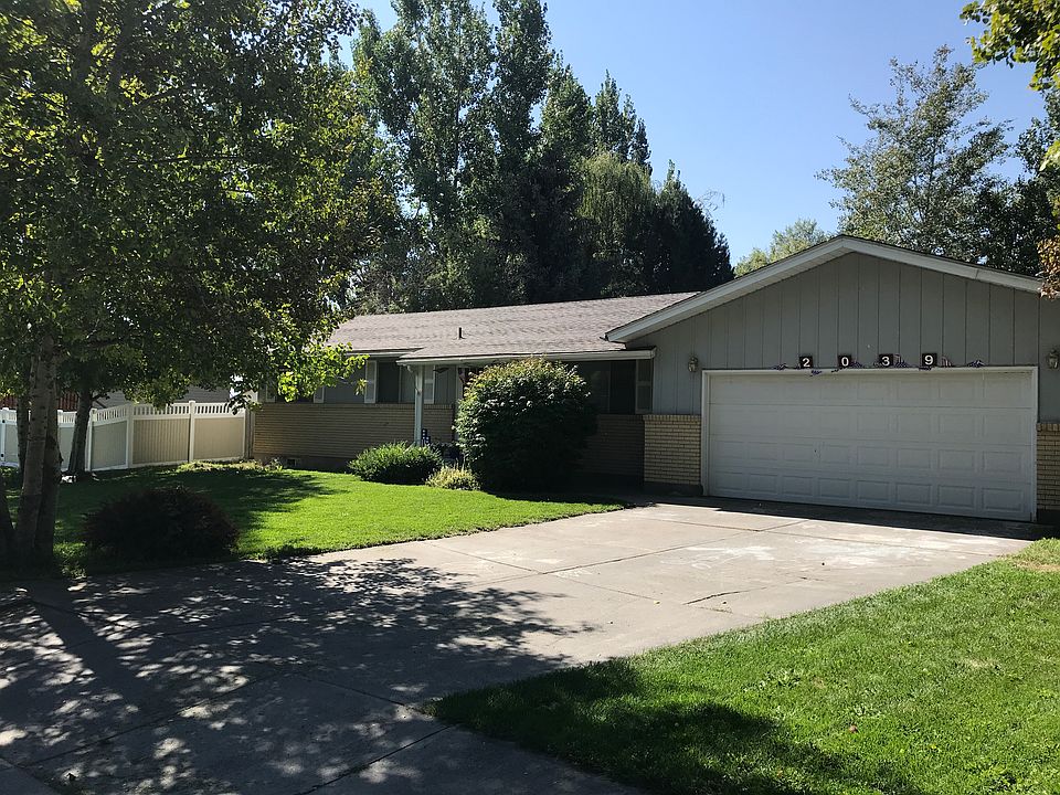 1st image of 2039 Claredot Dr