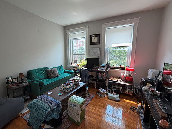 3rd image of 95 Gordon St #16
