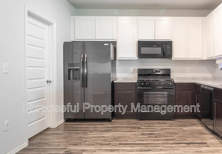 3793 Louthea Ln — Photo 8